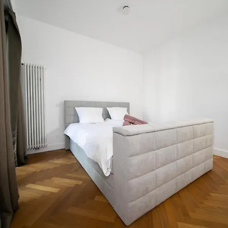 Apartamento Luxe - 180 Sqm - Balkon - Parkplatz - Messe