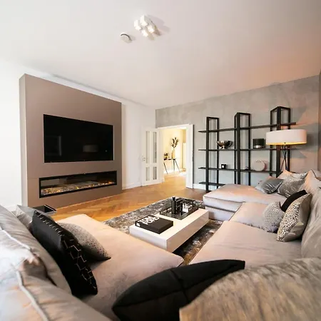 Apartamento Luxe - 180 Sqm - Balkon - Parkplatz - Messe Düsseldorf